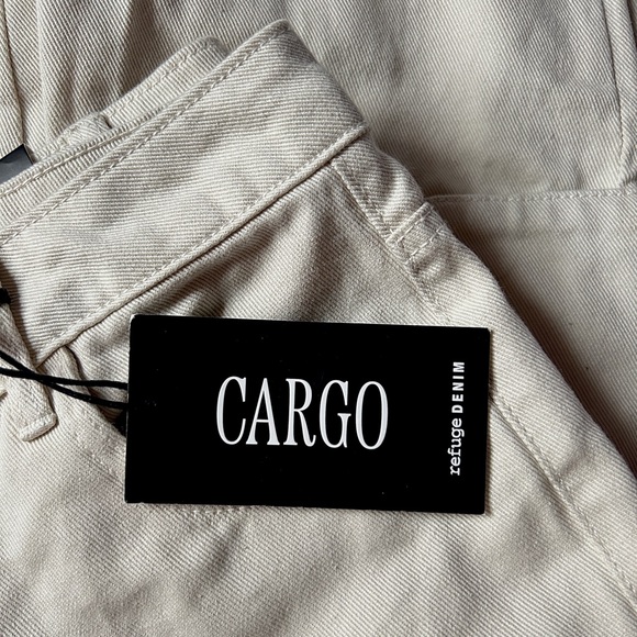 2 pocket basic cargos - Picture 3 of 5